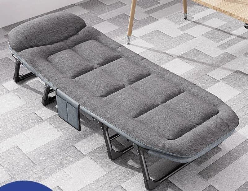 Складная кровать-шезлонг для отдыха с мягким матрасом