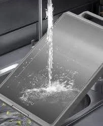 Прочная кухонная разделочная доска с антибактериальным покрытием и мерной шкалой